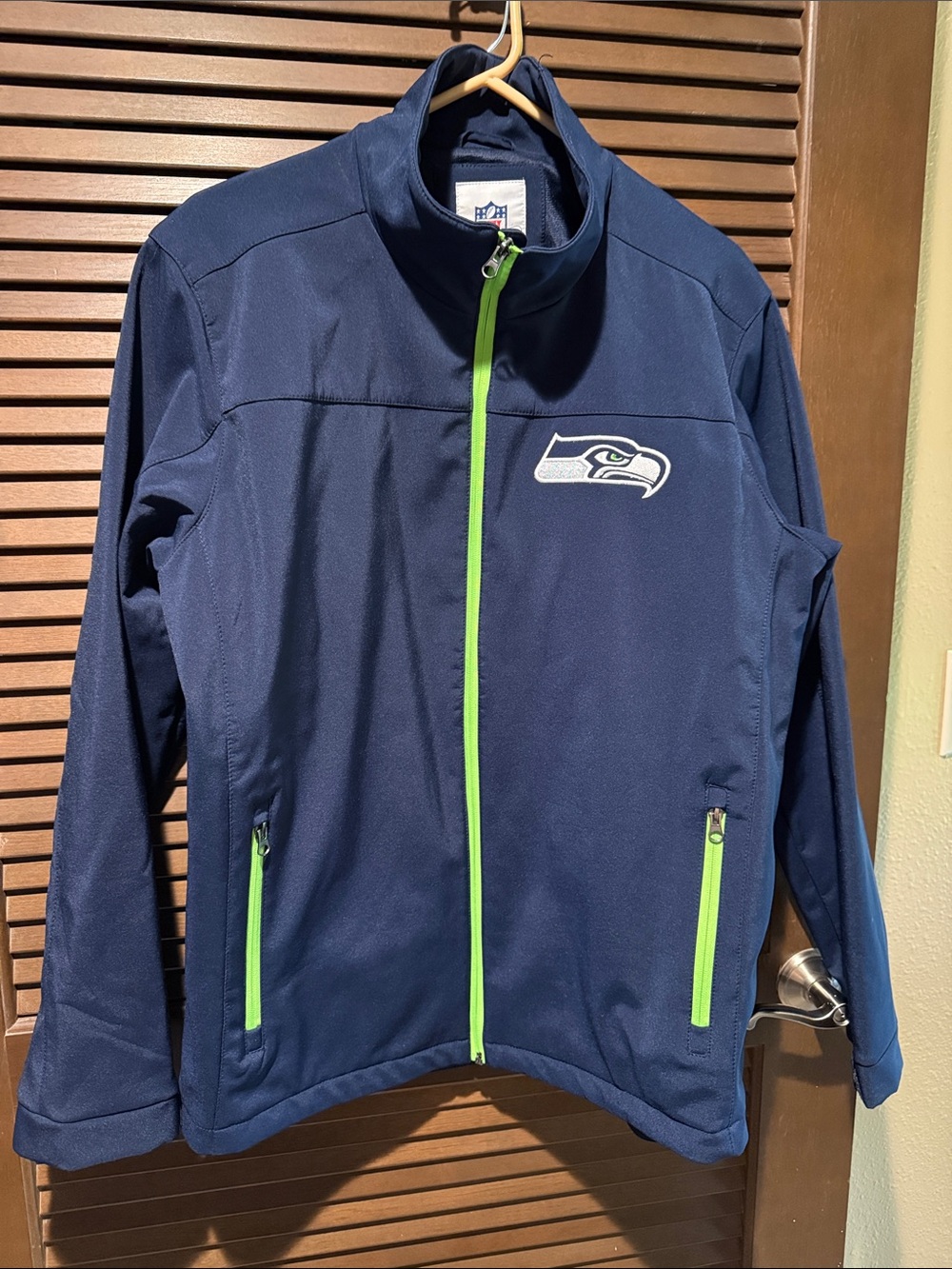 NFL Navy Performance Jacket with Neon Green Zippers, Women or Men’s Size L